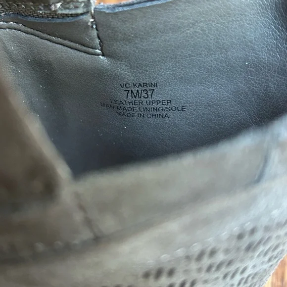 Vince Camuto Karini Olive Green
Open Toe Leather Heeled Shoes/Booties - Picture 4 of 8